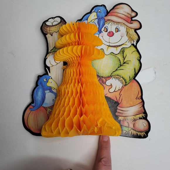 The Beistle Company 1983 Vintage Halloween Decorations Ghost Honeycomb Scarecrow - Picture 9 of 16